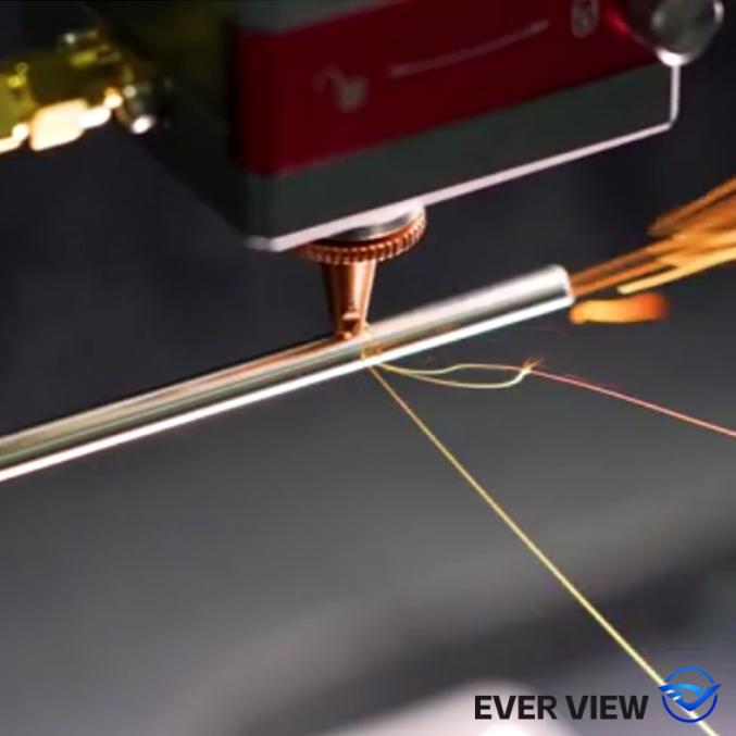 Máy cắt Laser hỗ trợ xử lý linh kiện điện tử; EVER VIEW đạt được bước đột phá trong lĩnh vực cắt màng mỏng chính xác đến vi mô